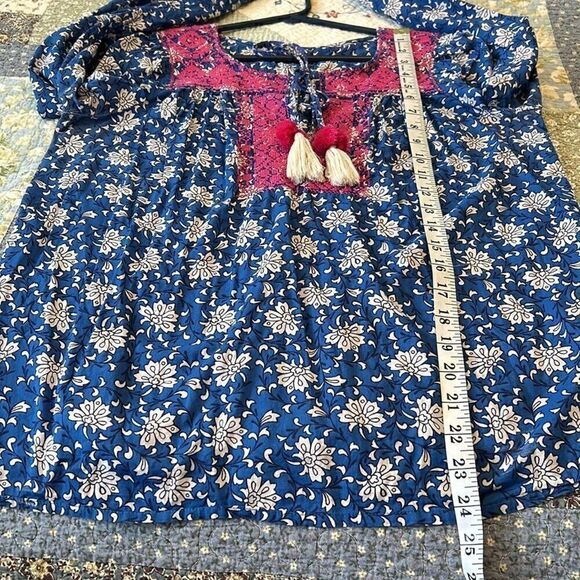 J. Crew Embroidered Peasant Blouse Blue Floral, Pink, Tassels, Size Small - Picture 10 of 10